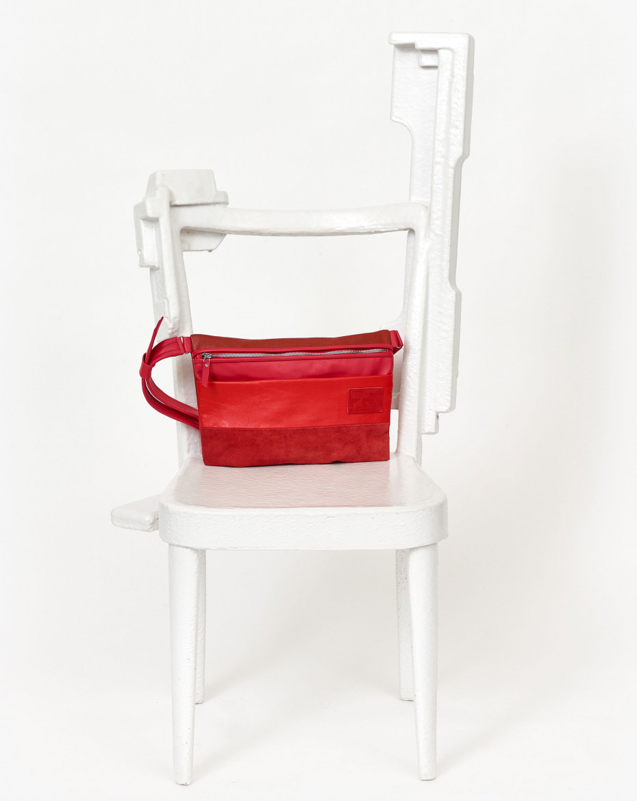 EVABLUT_FlatPack_red_front.jpg