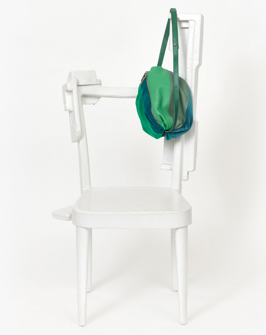 EVABLUT_LaBomba_green_chair.jpg